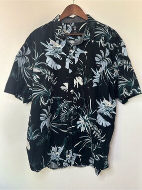 Vans Black Floral Short-Sleeve Button-Down Shirt